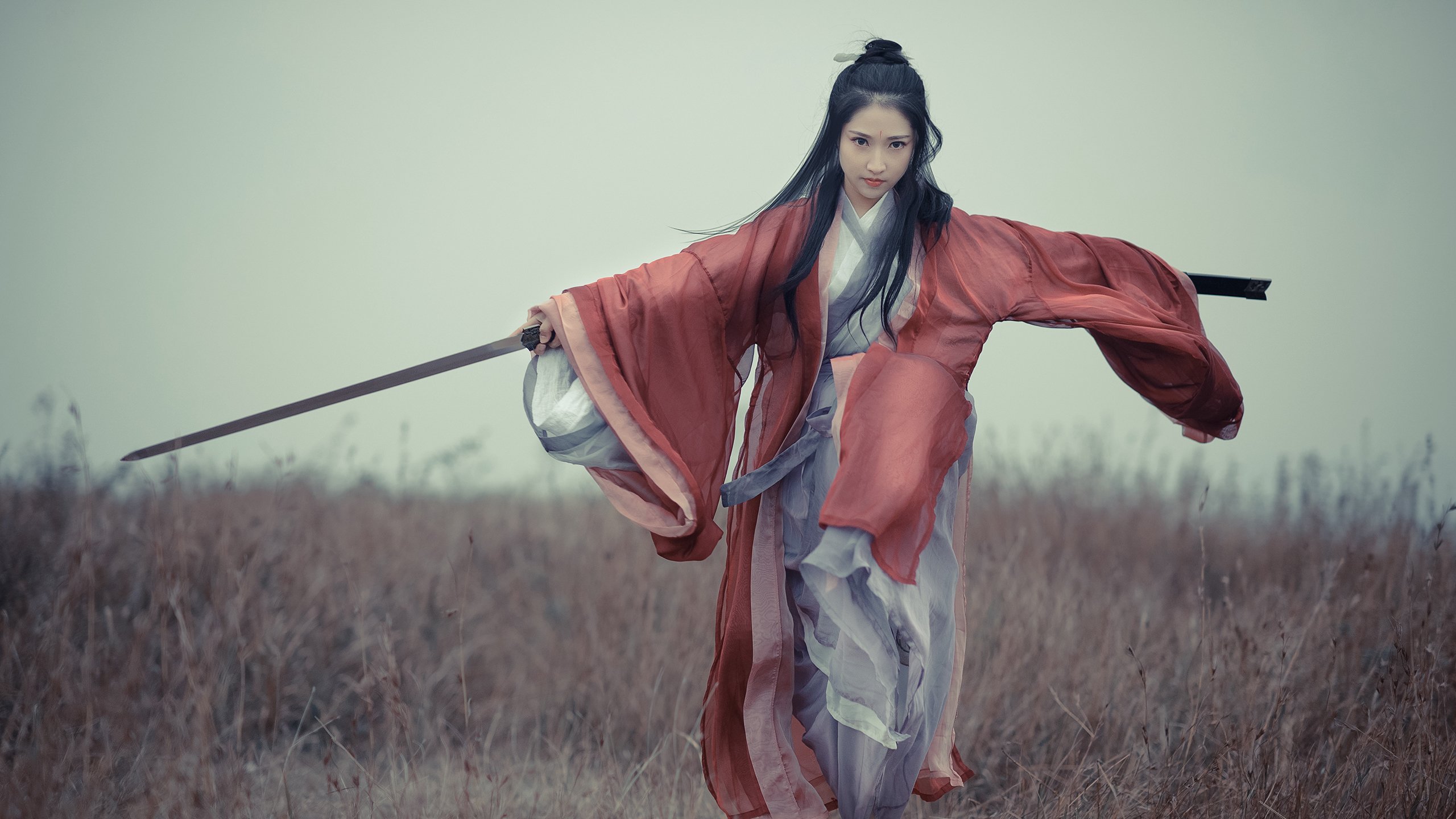 开云网页版登录入口-中学篮球训练融合武术动作提升身体协调性，初中生篮球战术配合训练